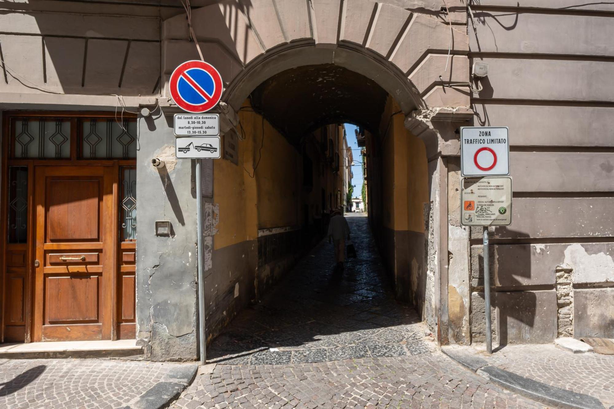 Maison Cassano Charme Apartment Naples Exterior photo